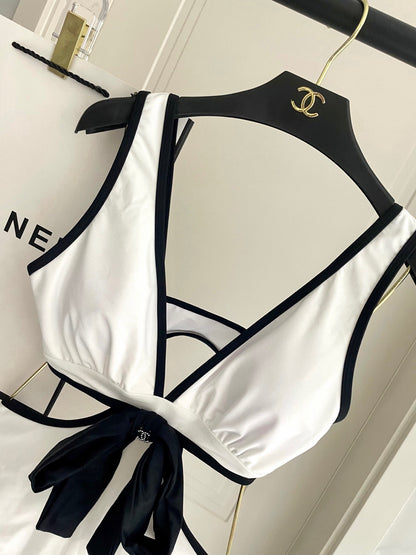 C 25 One-piece bow swimsuit