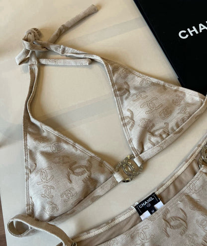 C 25 New style printed swimsuit