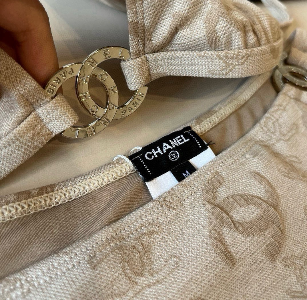C 25 New style printed swimsuit