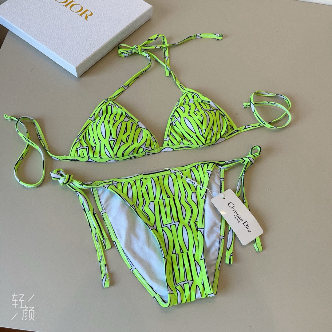 D 25 New style printed swimsuit