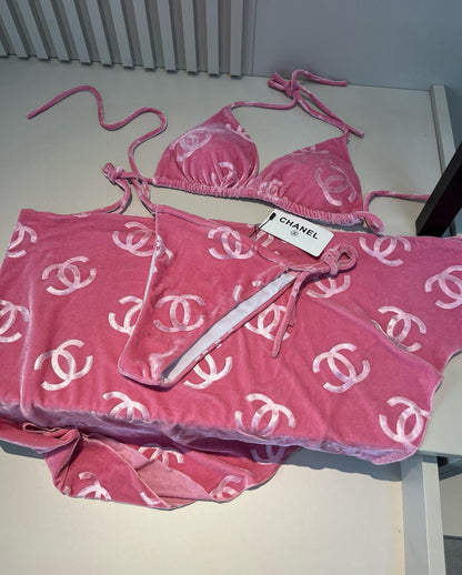 C 25 Corduroy Classic Bikini Three-Piece Set