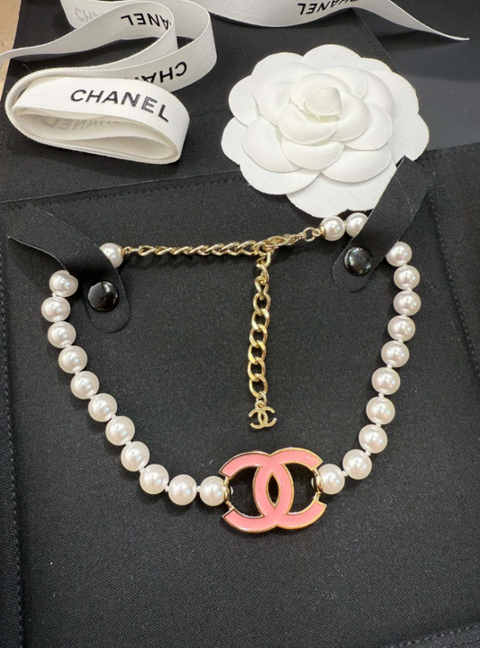 25p new pink enamel double c pearl necklace choker