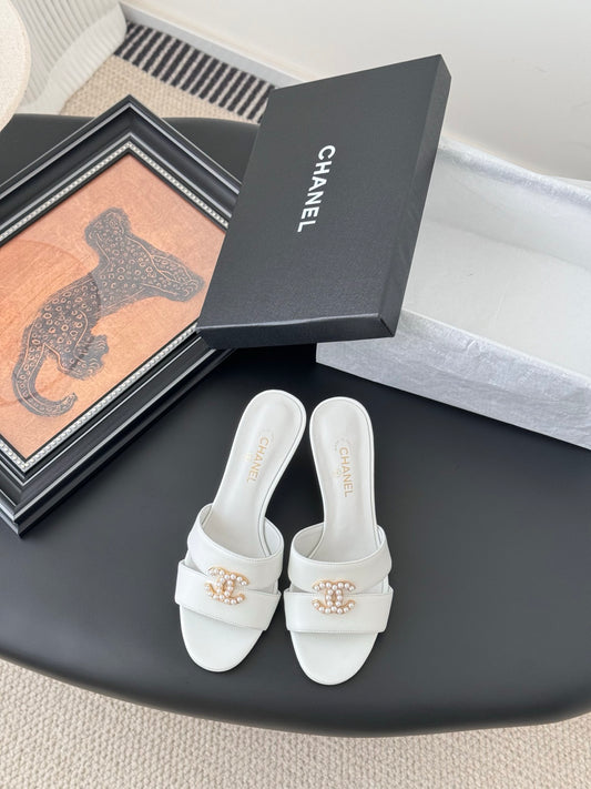 25 New Summer Mary Jane Pearl Slippers