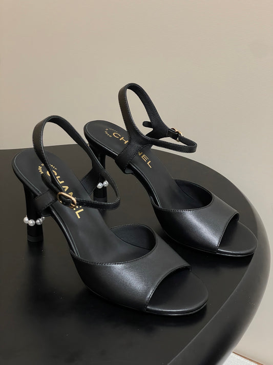 25s Spring and Summer New High Heels Buckle Pearl Heels