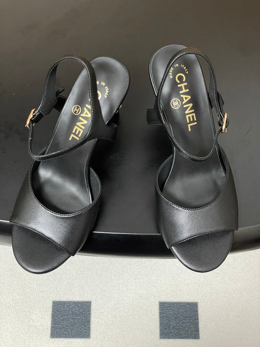 25s Spring and Summer New High Heels Buckle Pearl Heels