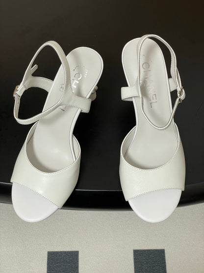 25s Spring and Summer New High Heels Buckle Pearl Heels