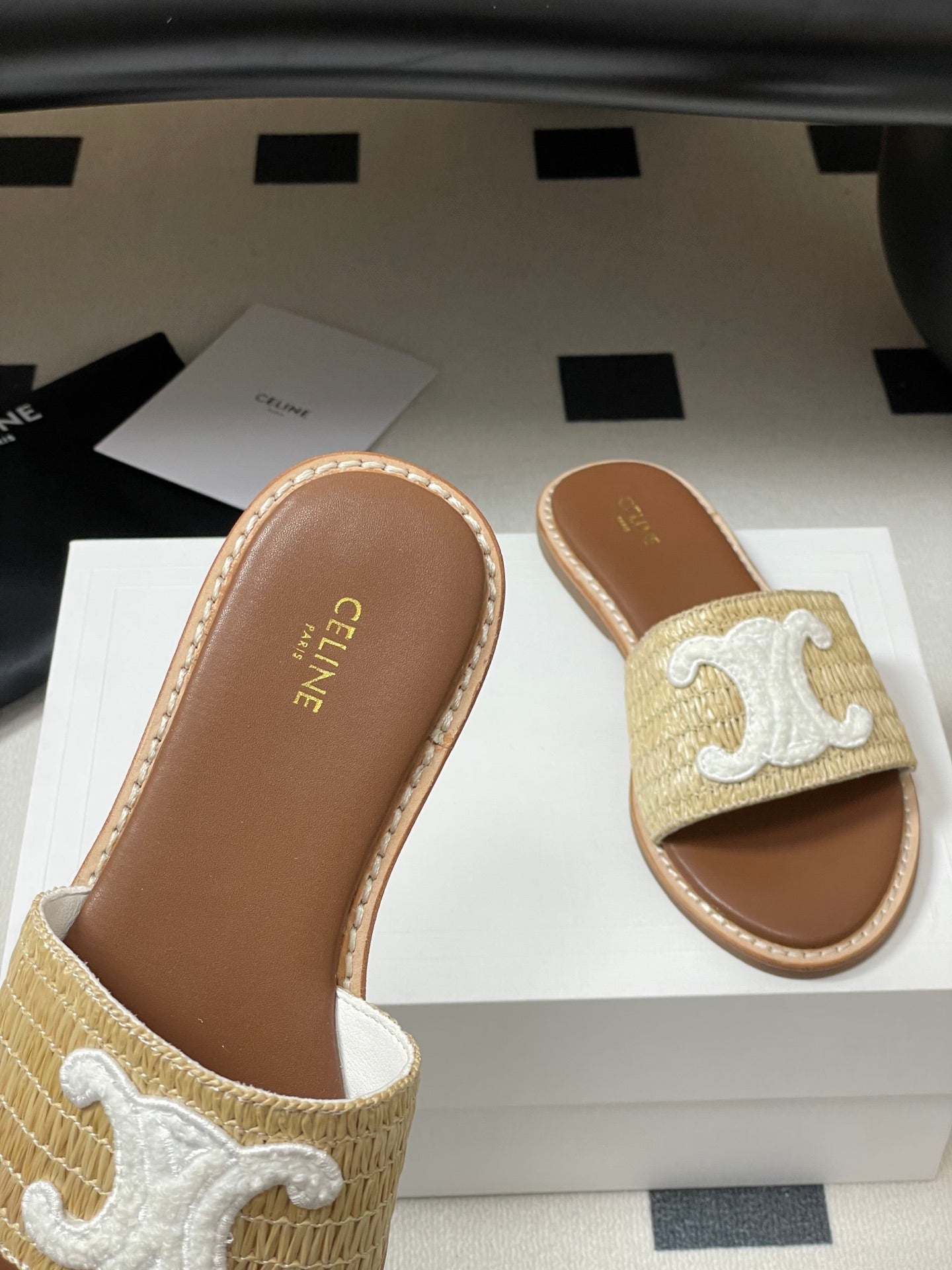 25ss Spring and Summer New Retro Straw Slippers