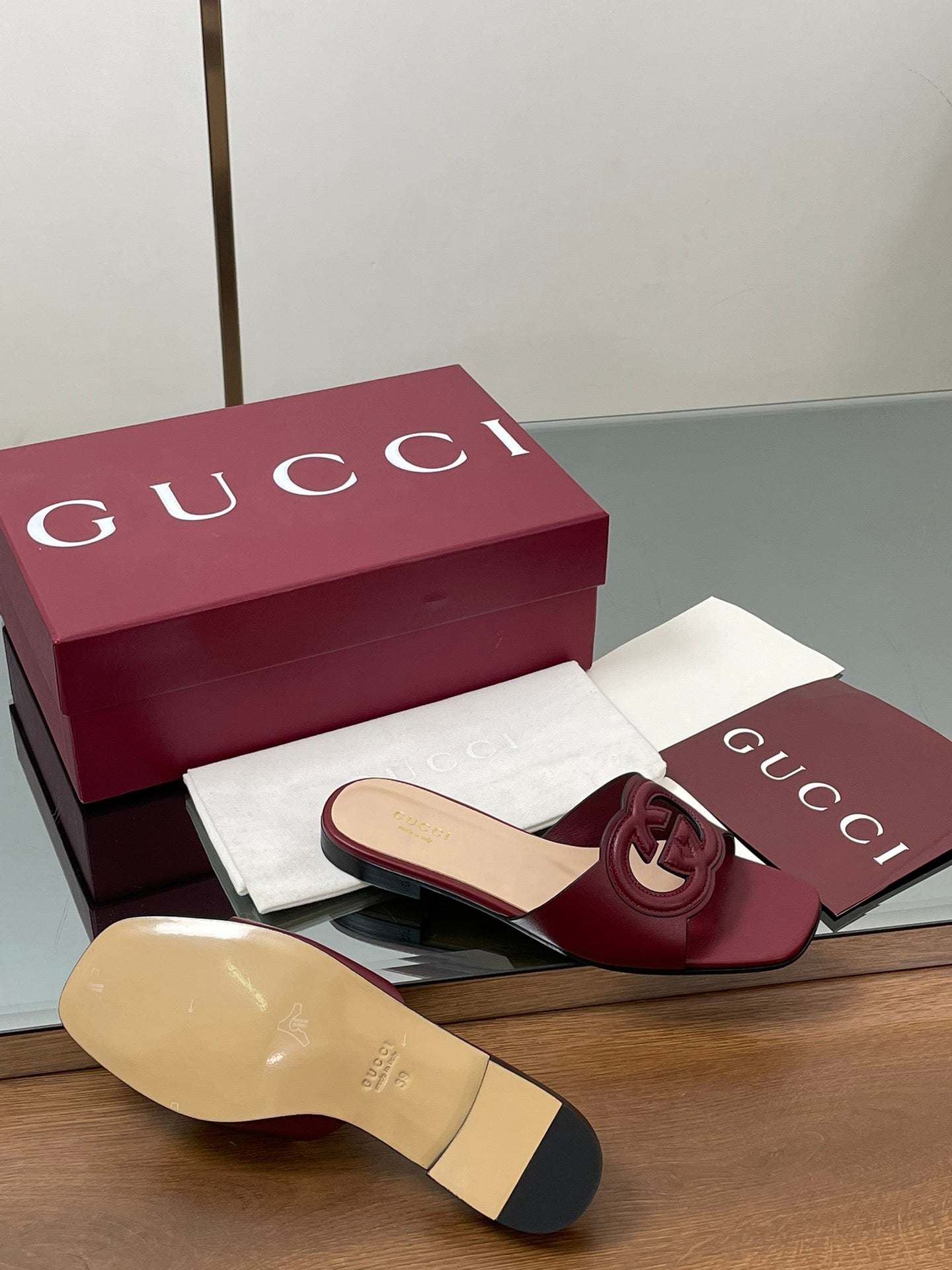 25 Summer New Square Toe Open Toe Sandals