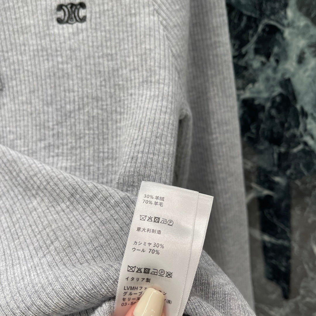 CE 25 Early Autumn New Knitted Long Sleeves