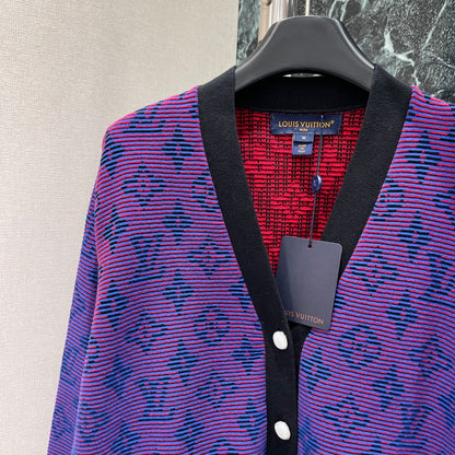 L 25 Early Fall New V-neck Jacquard Knit Cardigan