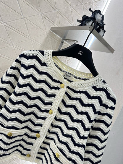 2025 Autumn New Striped Knitted Cardigan Short Skirt Set