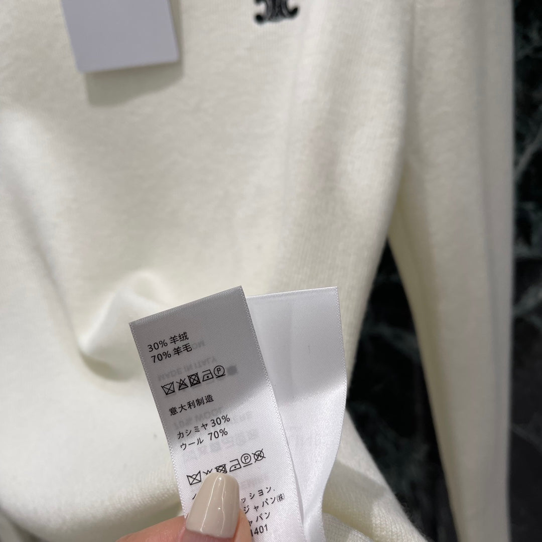 CE 25 Early Fall New High Neck Knit Long Sleeves