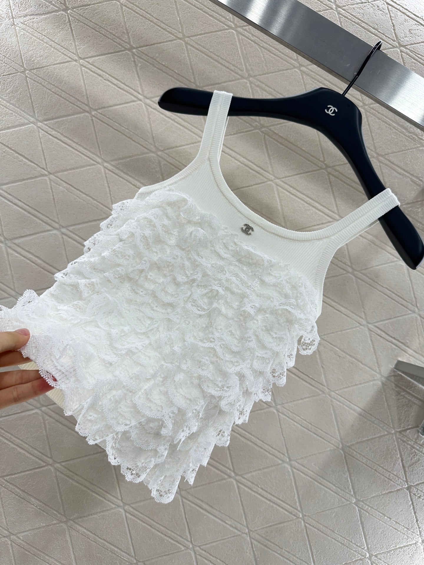 2025 Autumn New Lace knitted camisole
