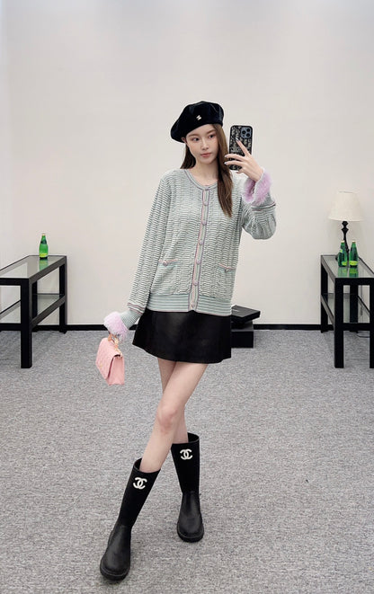 2025 Autumn New Striped knitted cardigan