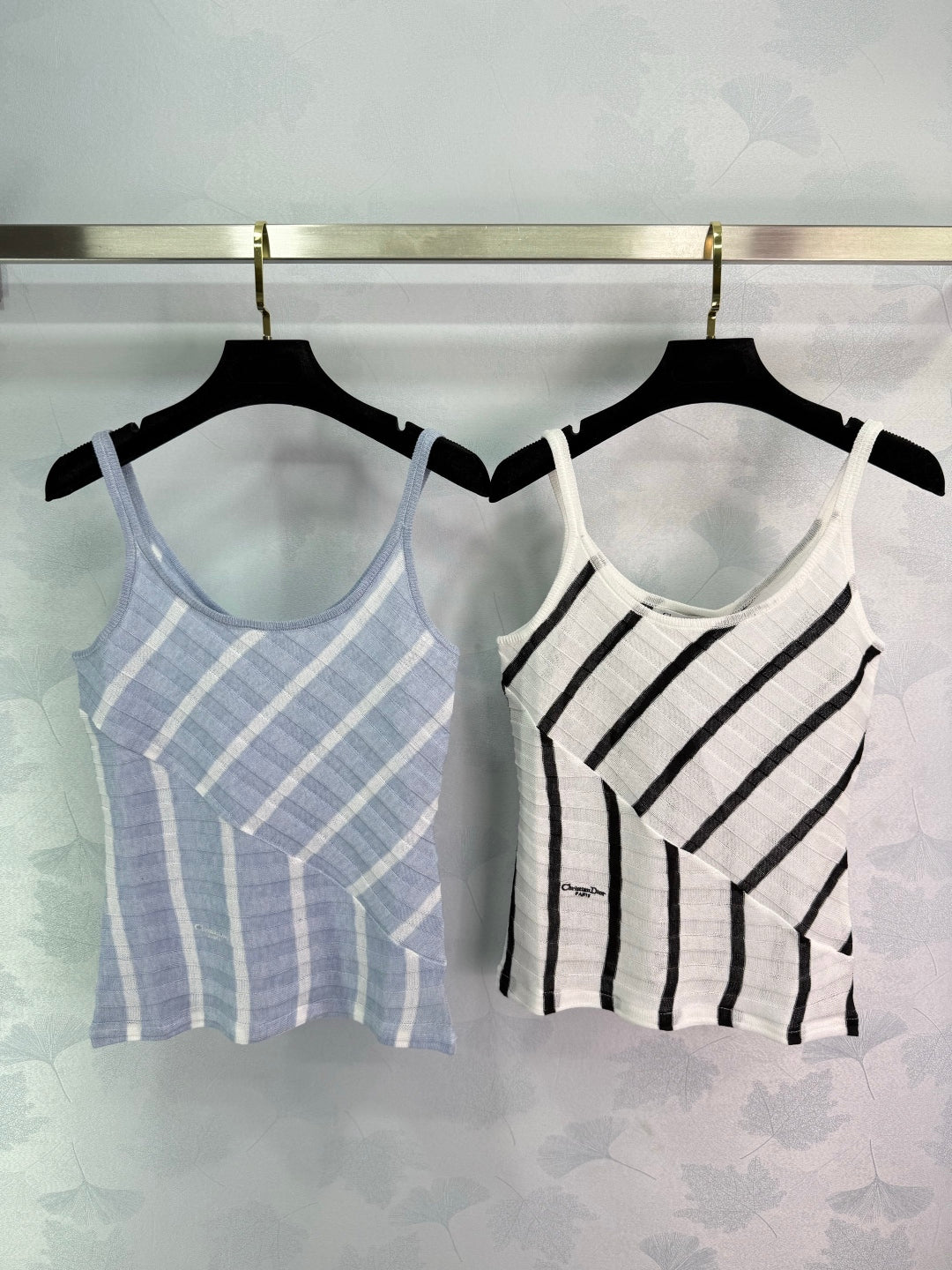 2025 Autumn New Diagonal striped knitted suspenders