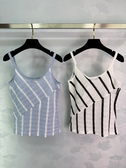 2025 Autumn New Diagonal striped knitted suspenders