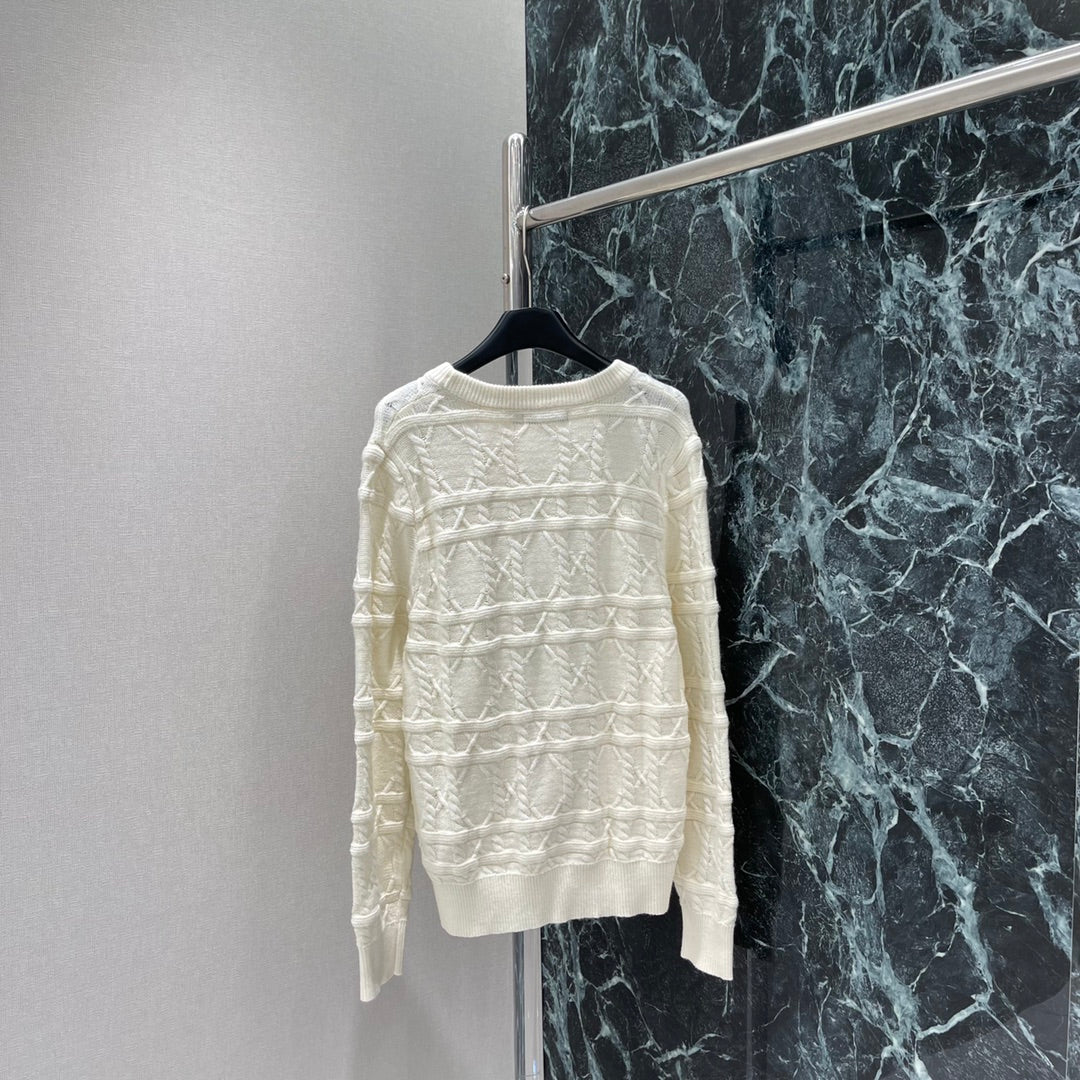 D 25 Early Fall New Round Neck Raglan Pullover Sweater