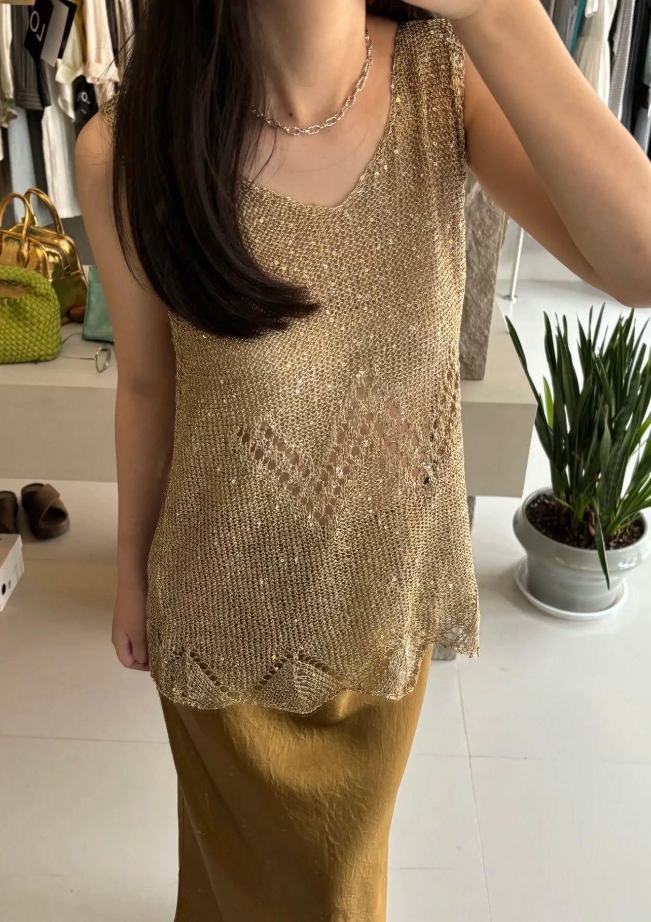 Br 25 Early Fall New Hollow Sequin Vest