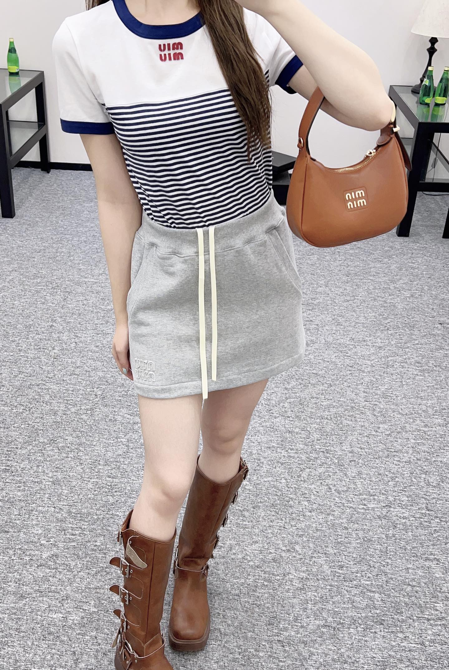 2025 Autumn New High Waist Drawstring Short Skirt
