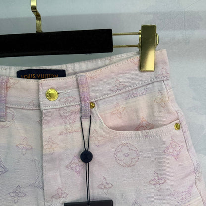 25Ss Spring and Summer New Colored Letter Jacquard Straight Denim Shorts
