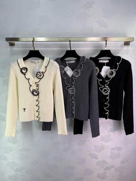 25 Early Autumn New Three-Dimensional Flower Knitted Cardigan