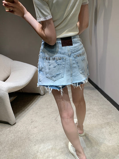 25 Spring and Summer New Metal Decorated Double Denim Culottes