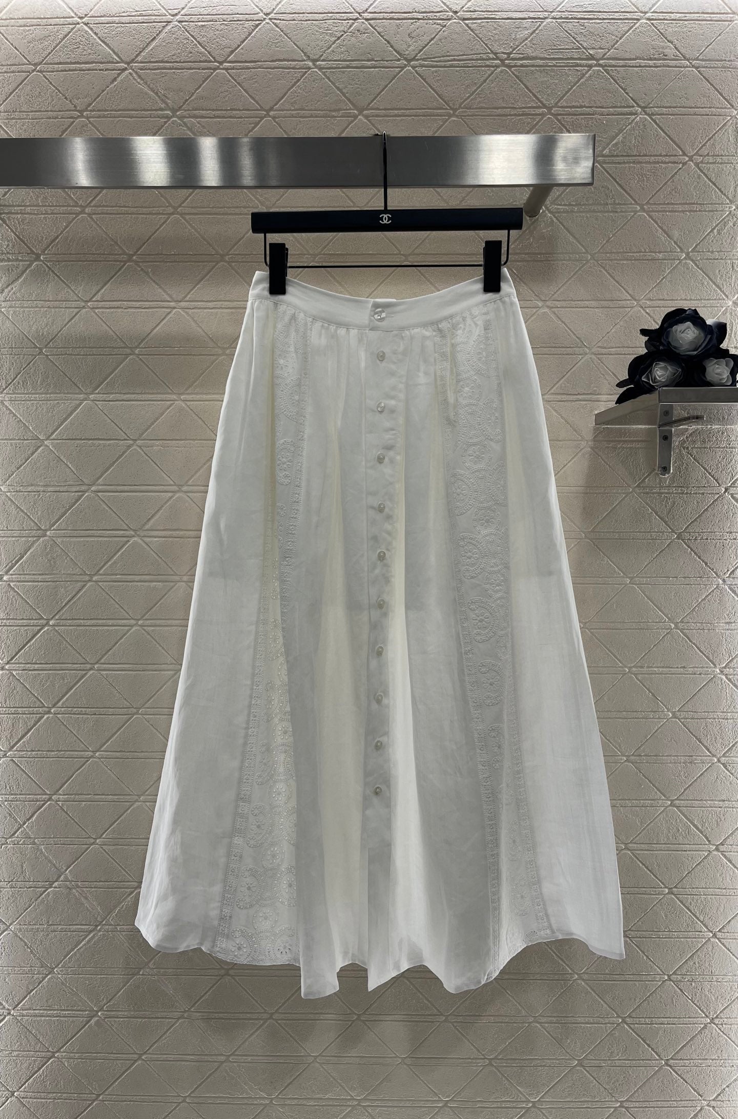 2025 Early Autumn New Embroidered Hollow T-shirt with Midi Skirt