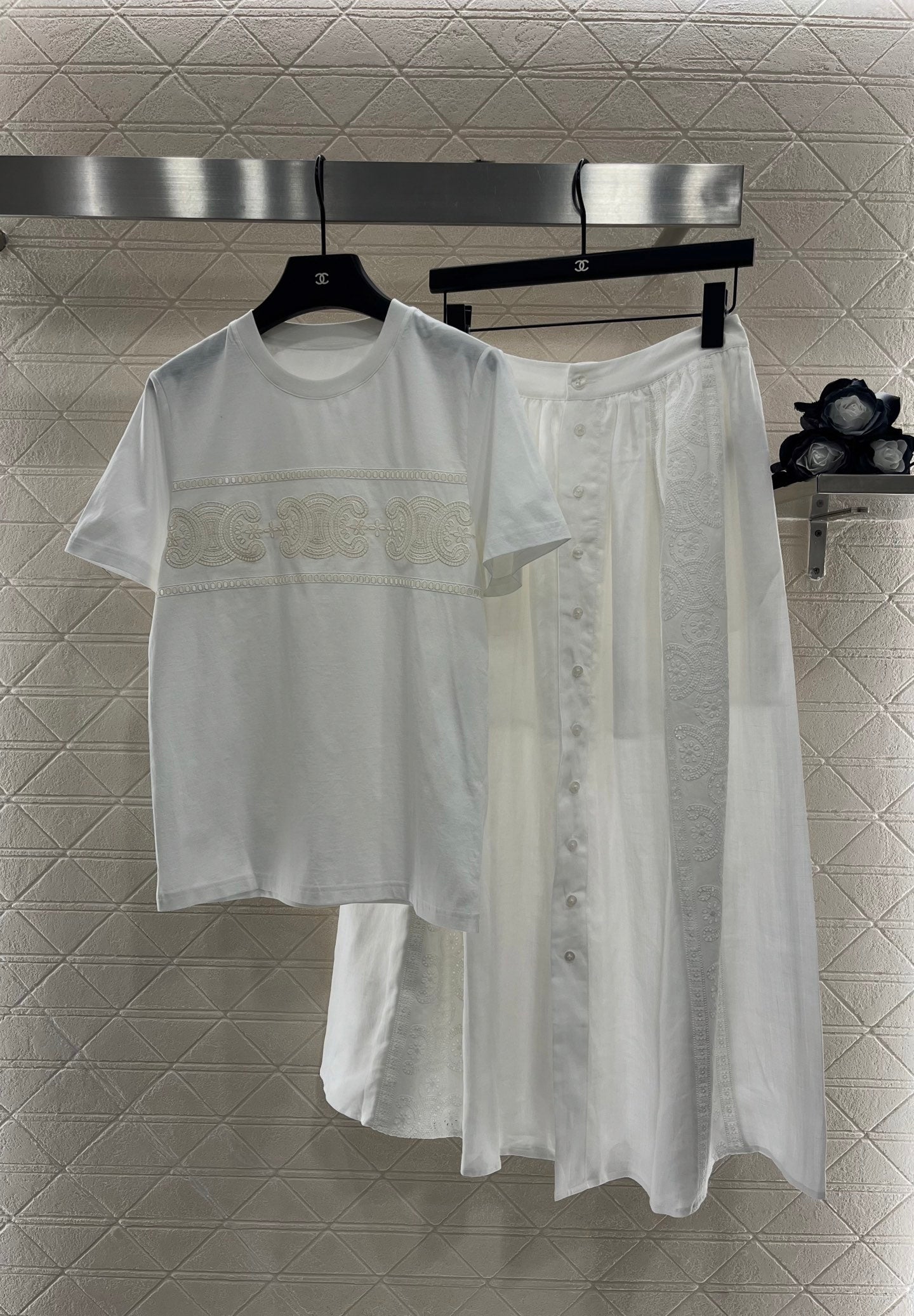 2025 Early Autumn New Embroidered Hollow T-shirt with Midi Skirt