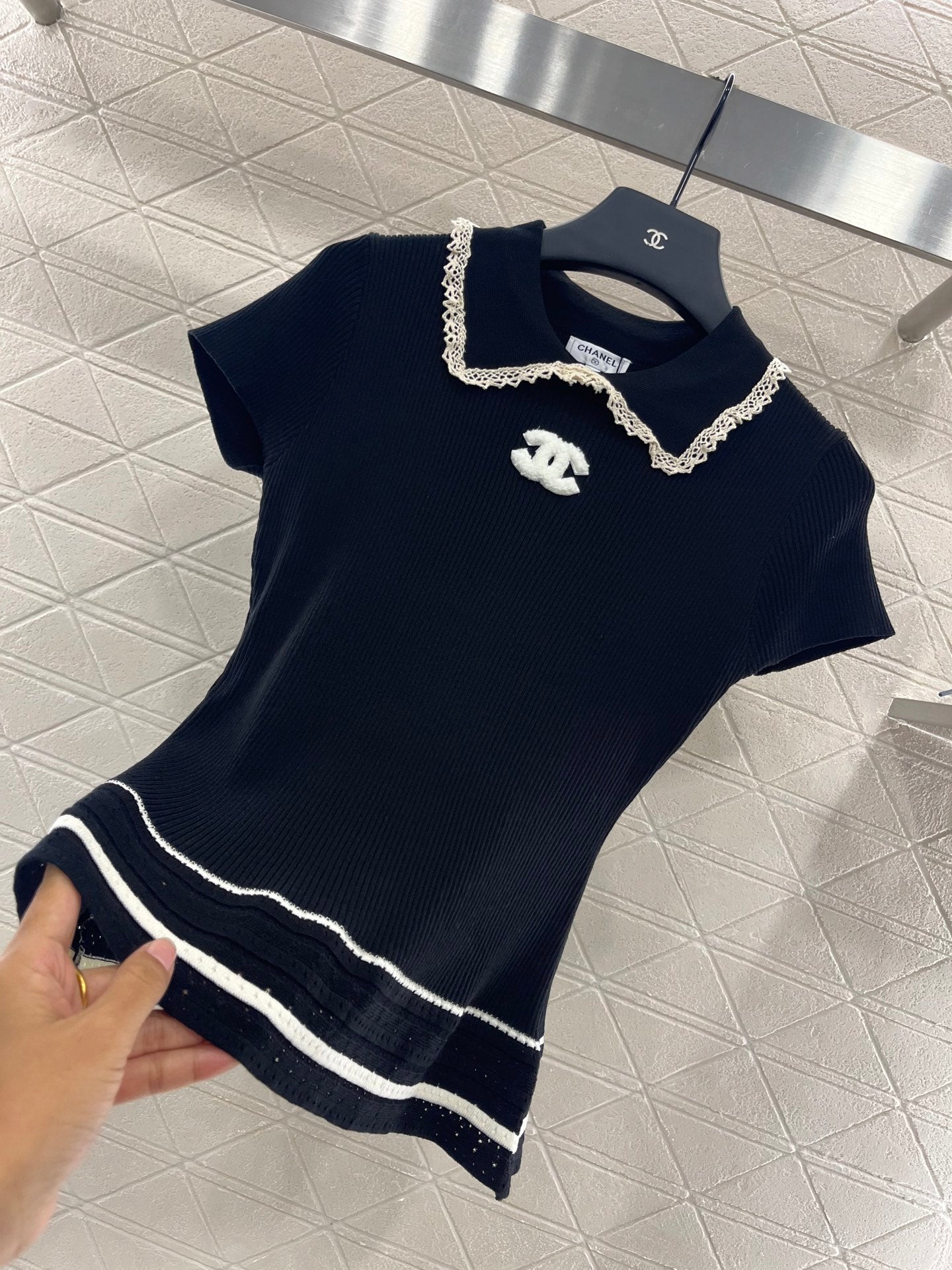 2025 Early Autumn New Arrivals Hollow Lace Knitted Short Sleeves