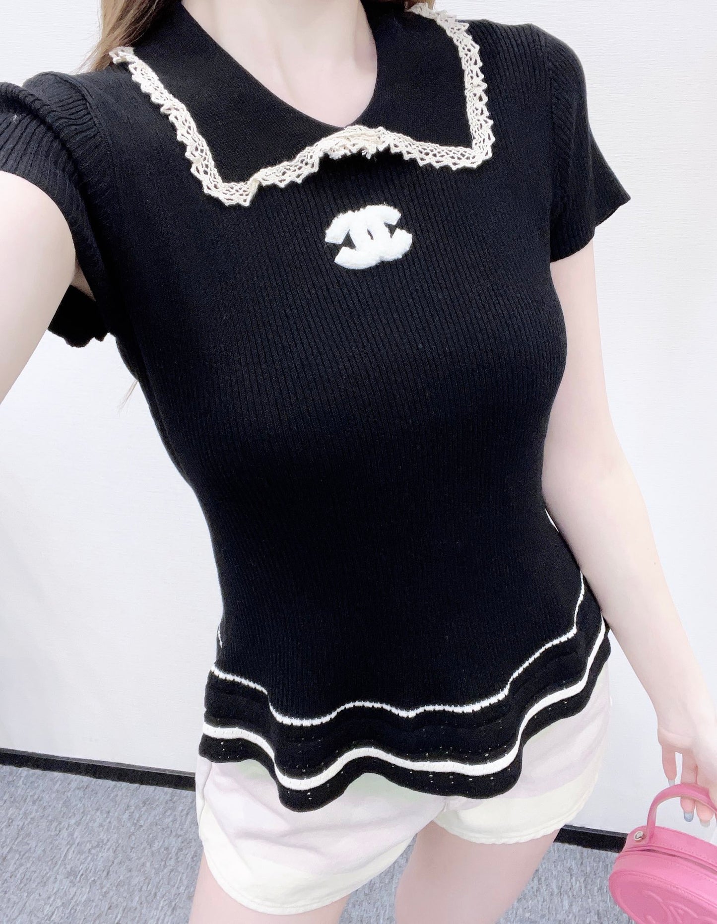 2025 Early Autumn New Arrivals Hollow Lace Knitted Short Sleeves