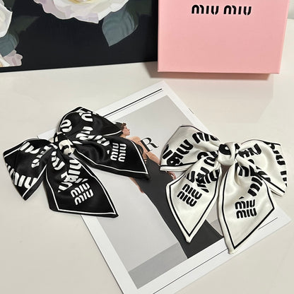 25 Summer New Bow Retro Letter Hairpins
