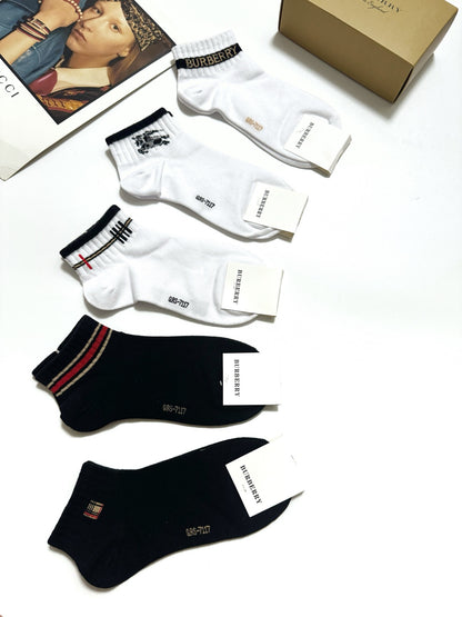 25 Summer new classic letter logo pure cotton socks