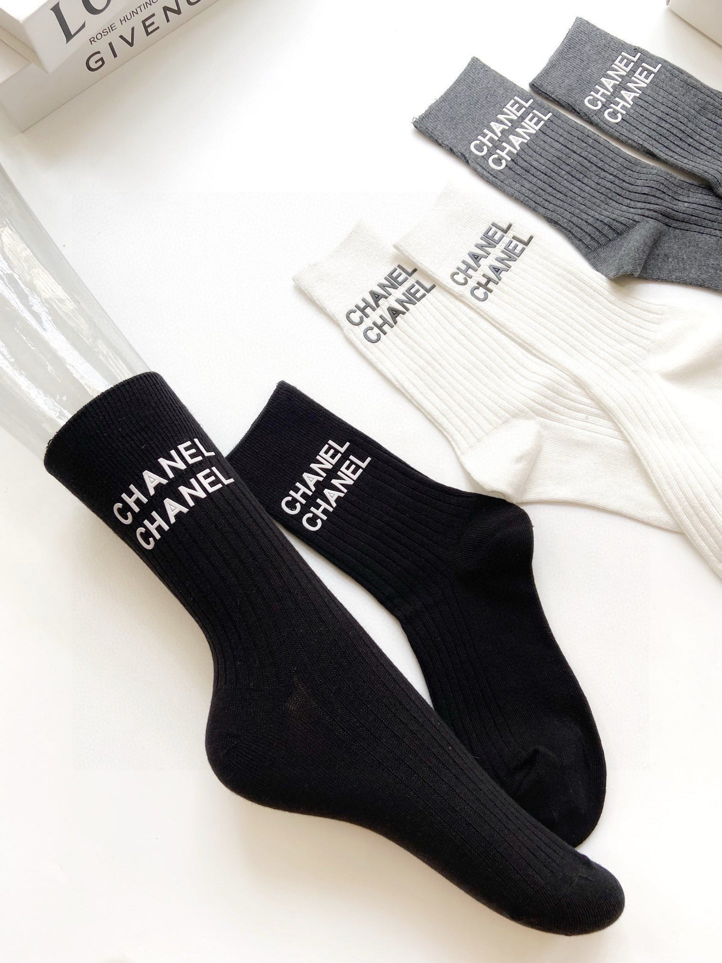 25 Summer new classic letter logo pure cotton middle tube socks
