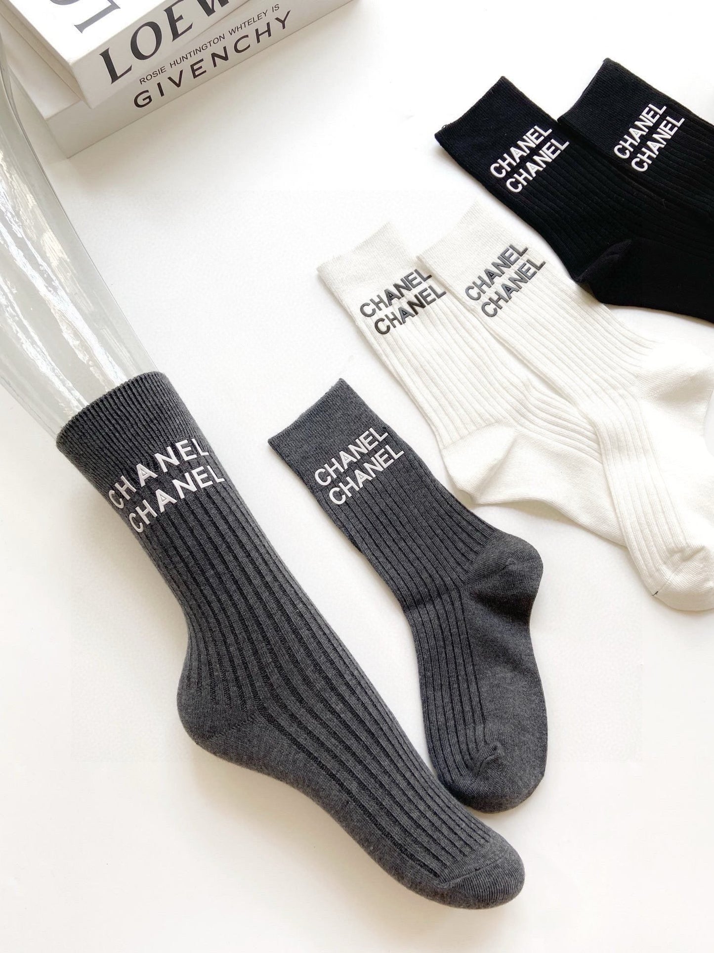 25 Summer new classic letter logo pure cotton middle tube socks