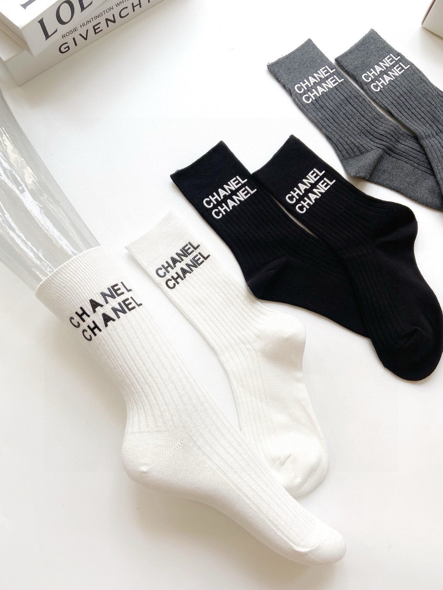 25 Summer new classic letter logo pure cotton middle tube socks