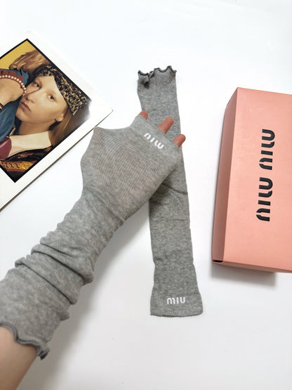 25 Summer new classic letter logo pure cotton socks