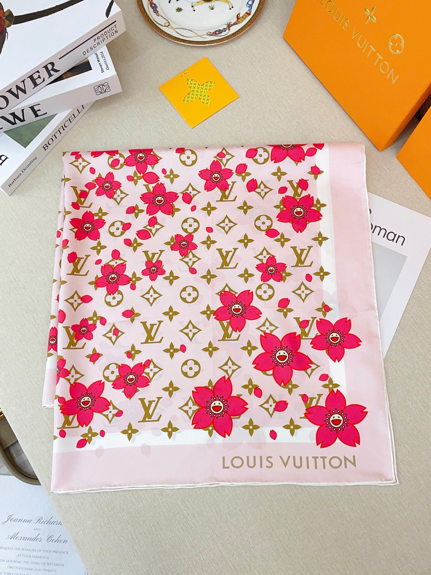 25 Summer New Twill Silk Square Scarf