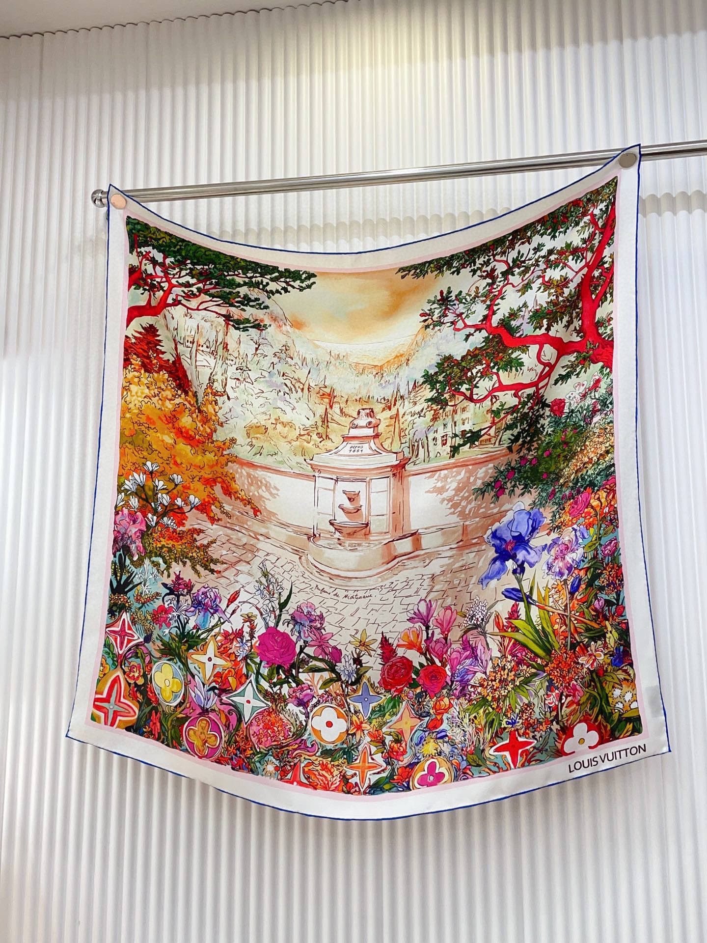 25 Summer New Twill Silk Square Scarf