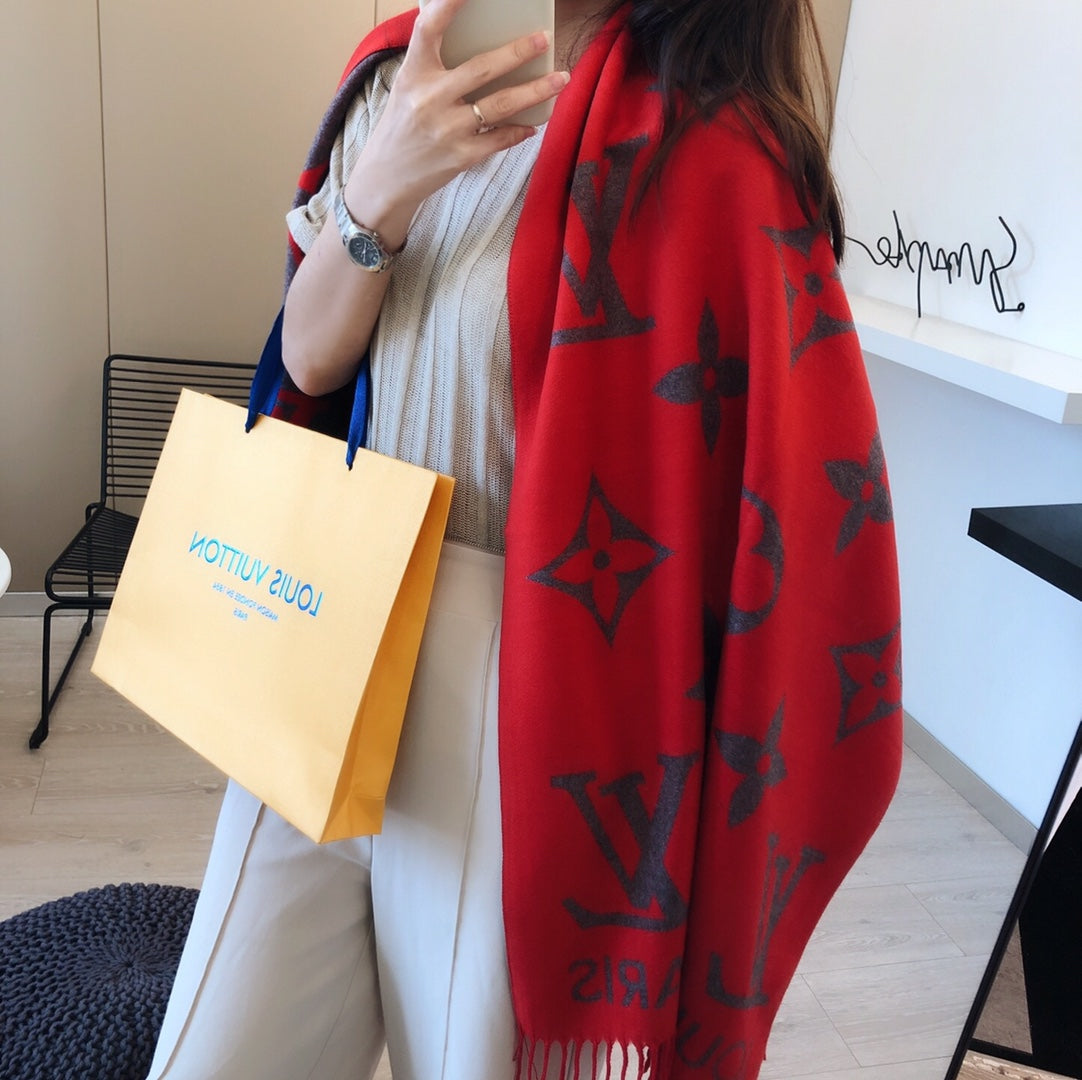 25 Summer new double-sided jacquard long beard scarf