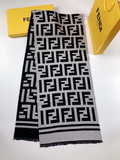 25 autumn and winter new letter old flower scarf