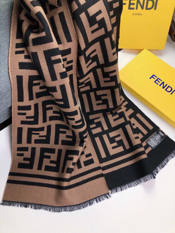 25 autumn and winter new letter old flower scarf