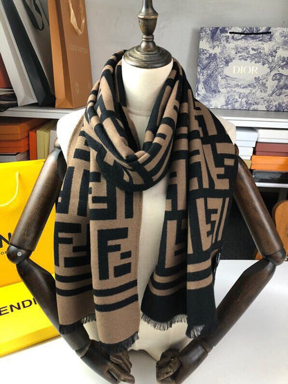25 autumn and winter new letter old flower scarf