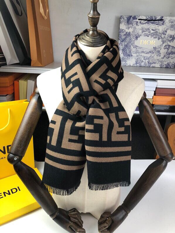 25 autumn and winter new letter old flower scarf