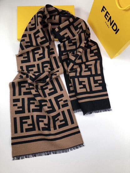 25 autumn and winter new letter old flower scarf