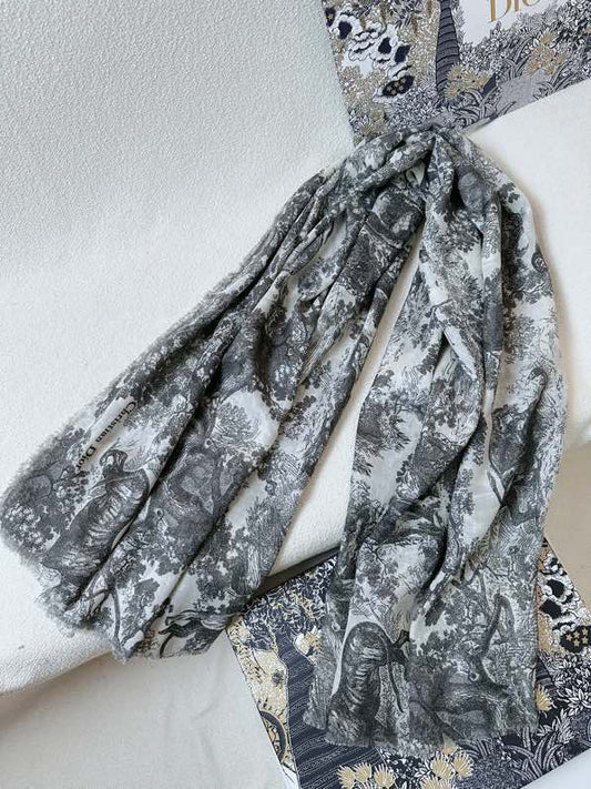 25 autumn and winter new animal jungle silk cashmere scarf long shawl