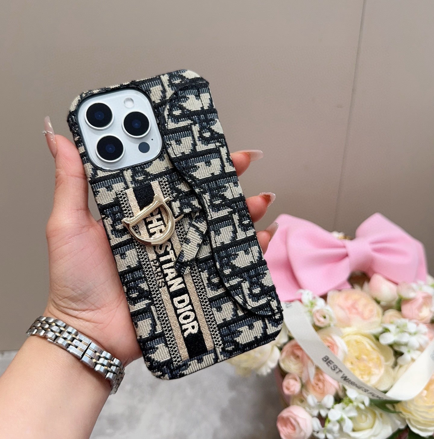 Embroidered fabric wrist/card holder phone case