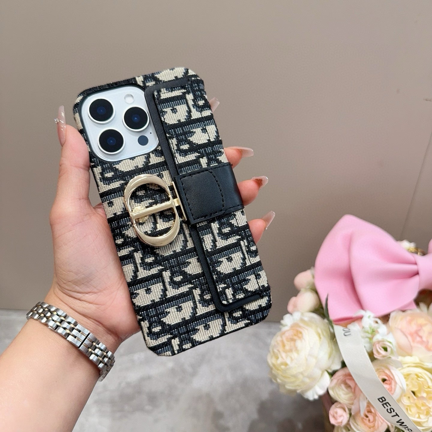 Embroidered fabric wrist/card holder phone case
