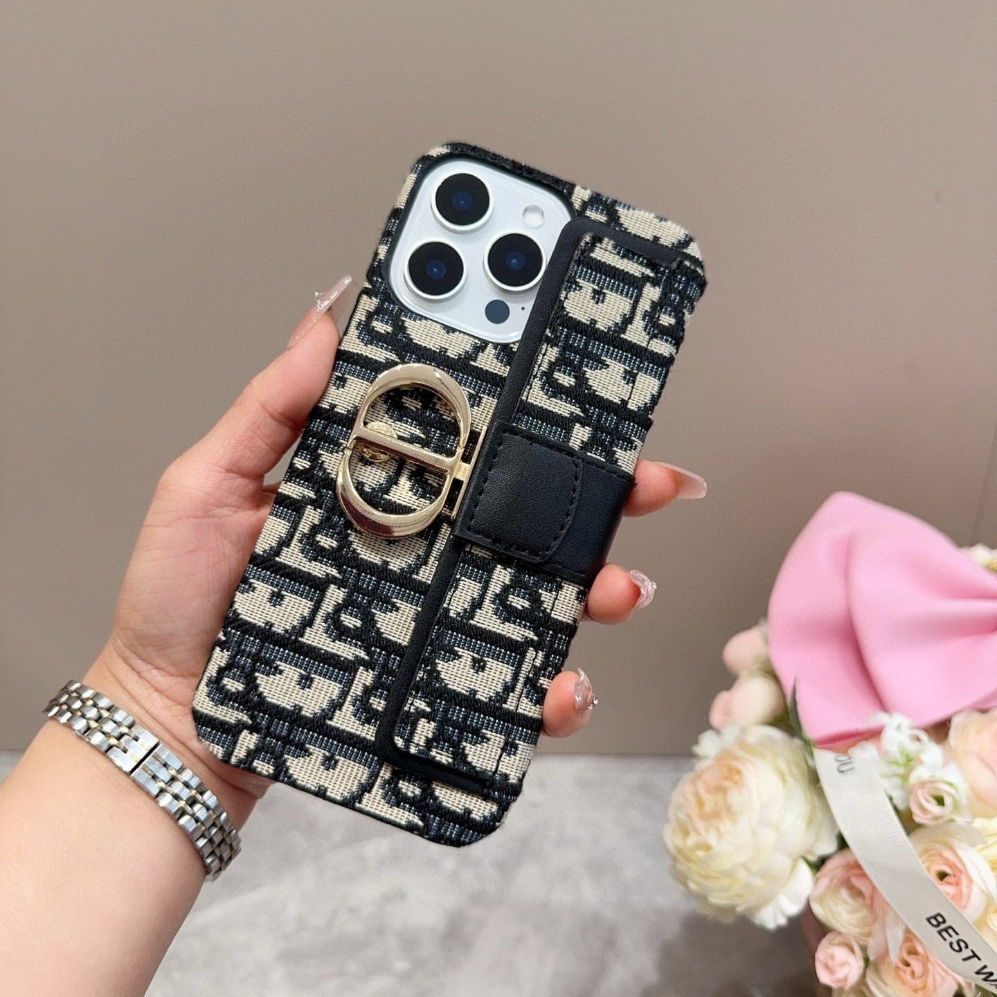 Embroidered fabric wrist/card holder phone case