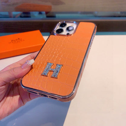 Crocodile pattern H letter phone case
