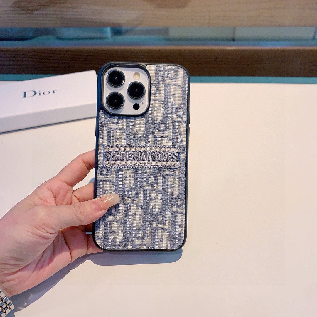 Embroidered fabric all-inclusive phone case